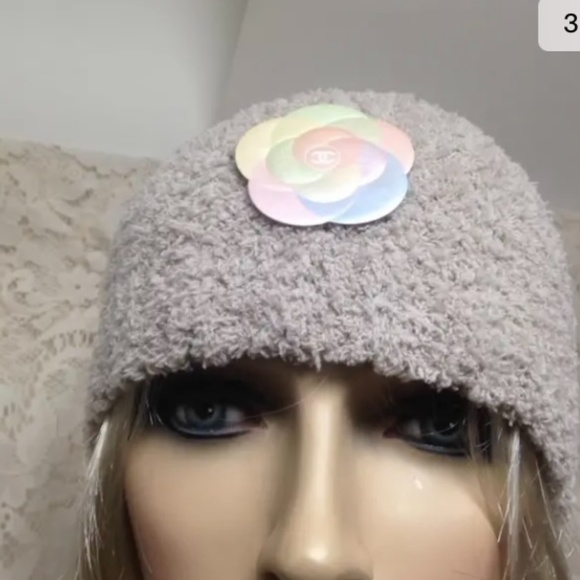 Fabulous Beige Knitted Cloche\' Turban -Flapper Style Hat with Camelia Ornament main image 5